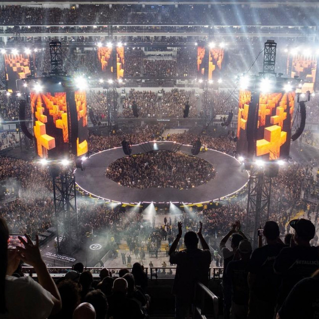 Koncert Metallice na SoFi stadionu