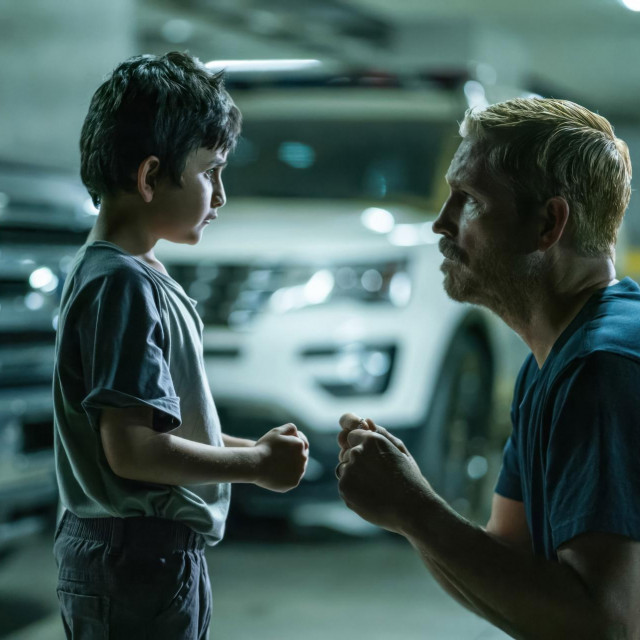 Lucas Avila i Jim Caviezel