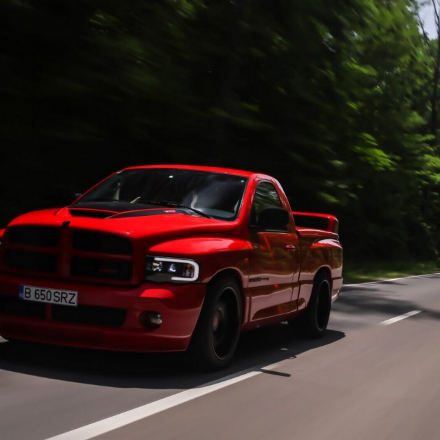 2004. Dodge RAM 2004 SRT-10 Hennessey Venom 650R V10 8.3L Viper