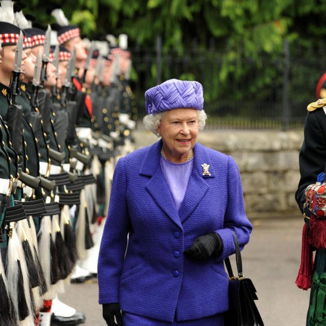 kraljica elizabetha II