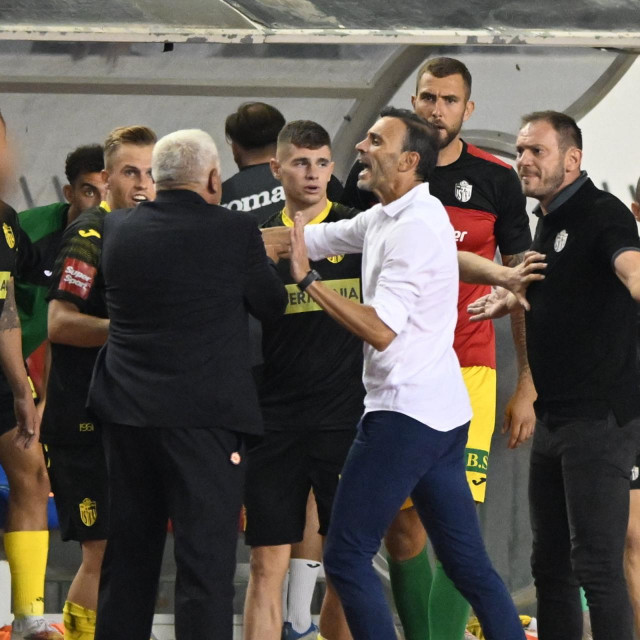 Prizor s utakmice Hajduk - Istra