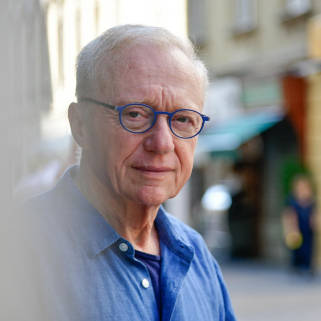 David Grossman
 