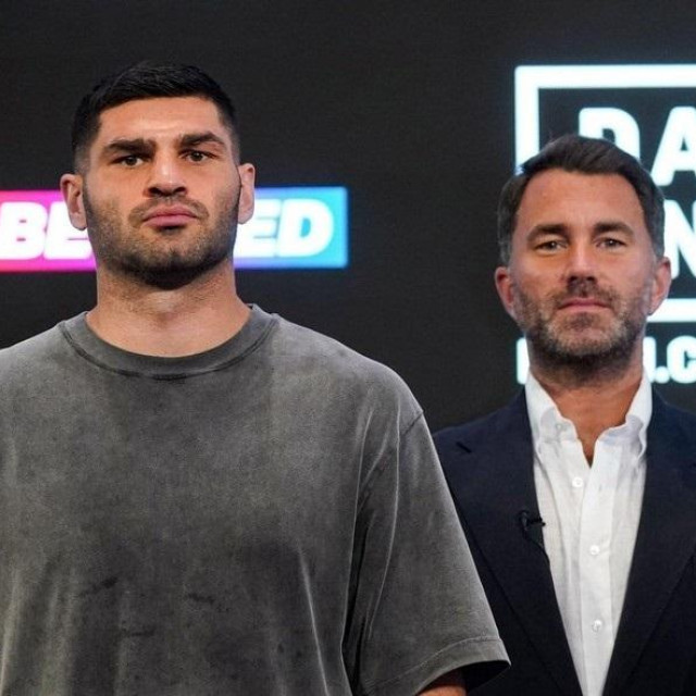 Filip Hrgović i Eddie Hearn