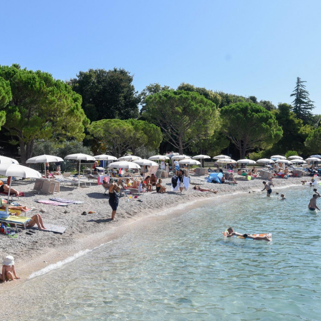 Gradska plaža Crikvenice