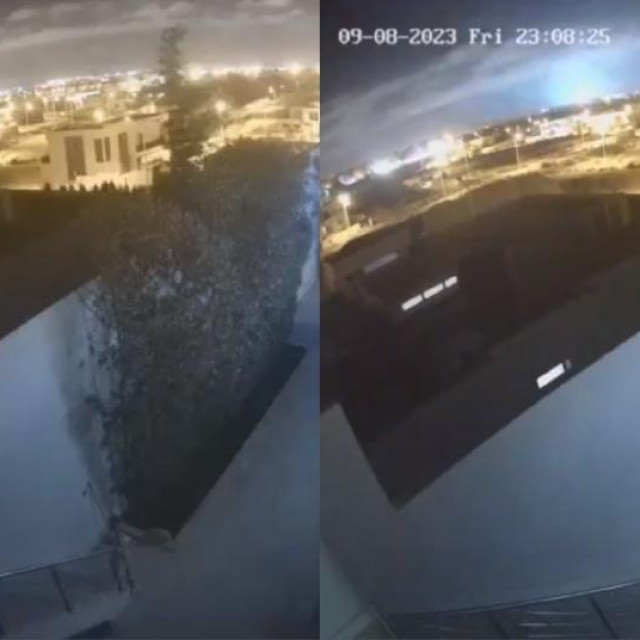 30411271