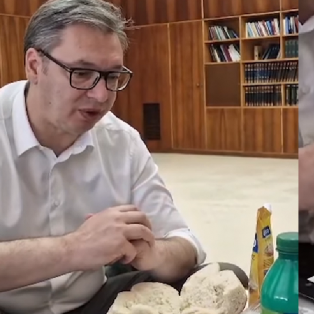 Aleksandar Vučić jede parizer