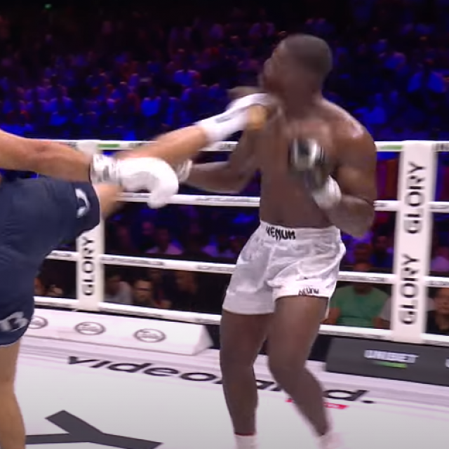 Nordine Mahieddine vs. Abdarhmane Coulibaly (desno)