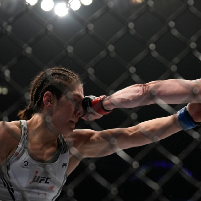 Alexa Grasso (lijevo) i Valentina Shevchenko (desno)