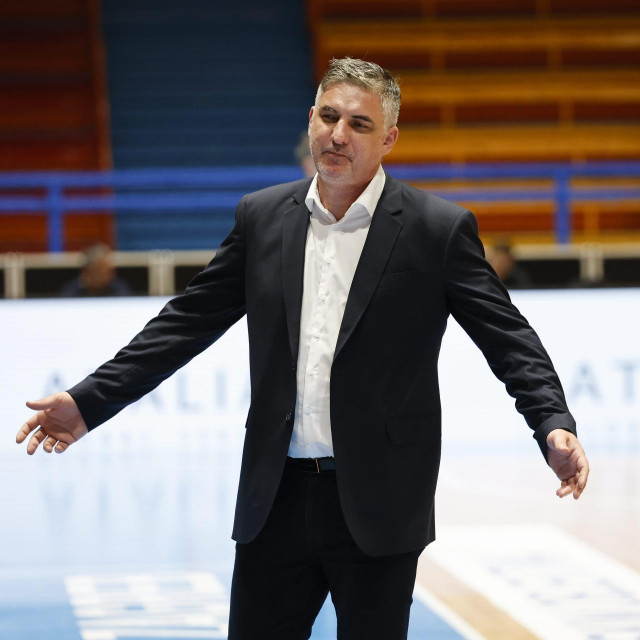 Damir Mulaomerović