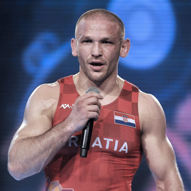 Božo Starčević