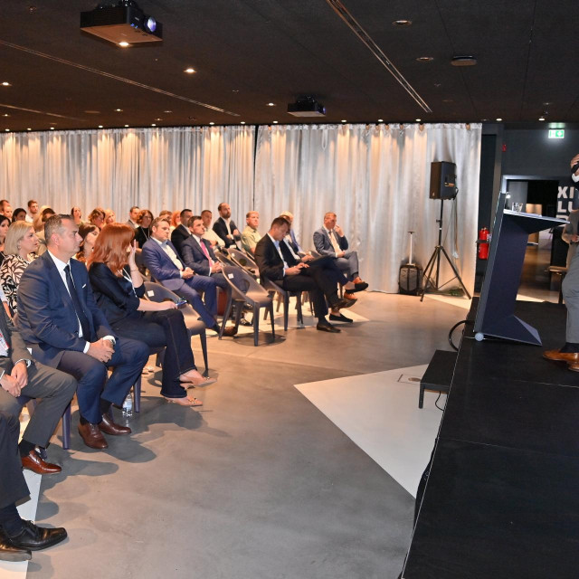 1. kongres trgovine i logistike