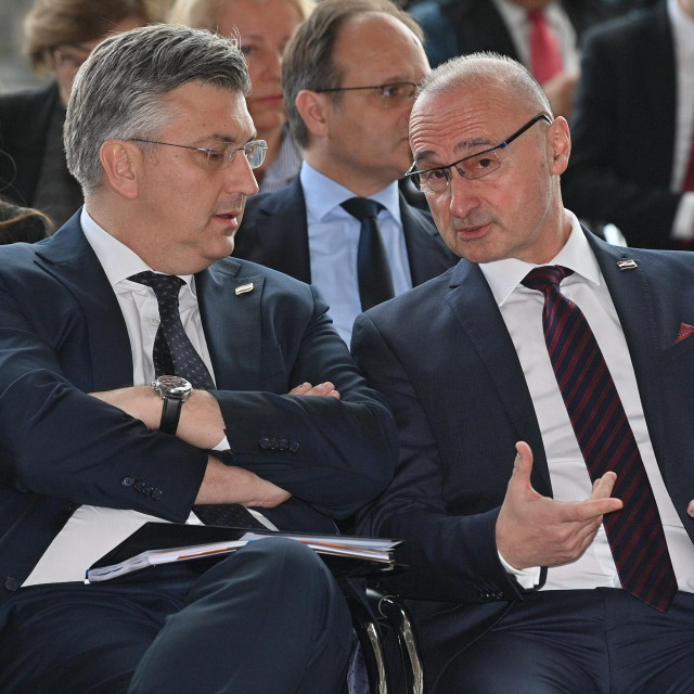 Dobije li Plenković treći mandat – a čini se da je na putu da u tome uspije – njegovi kadrovski radari bit će kudikamo oštriji
 