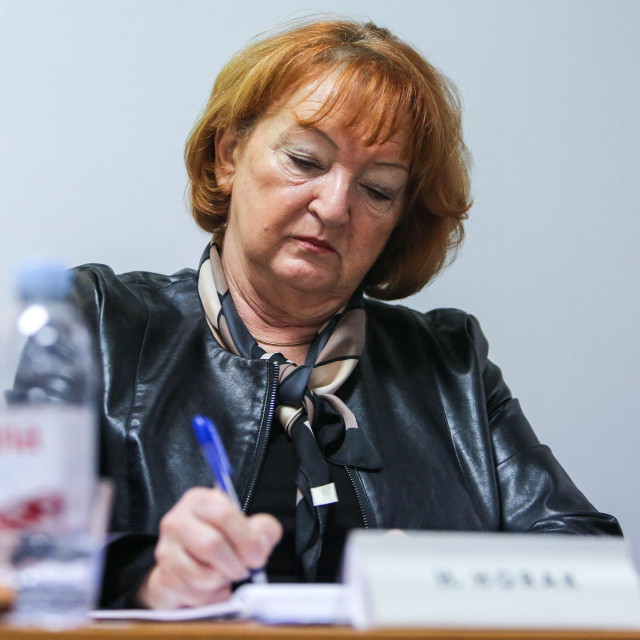Zlata Hrvoj Šipek