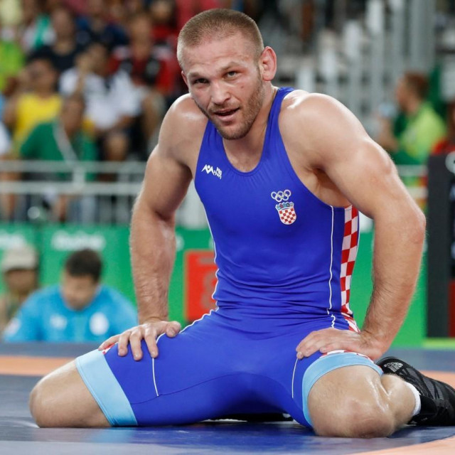 Božo Starčević