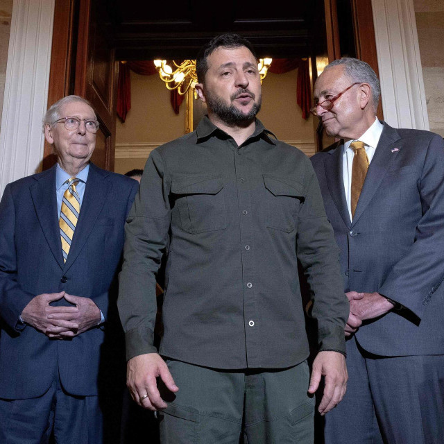 Volodimir Zelenski, Mitch McConnell, Charles Schumer