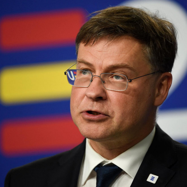 Valdis Dombrovskis