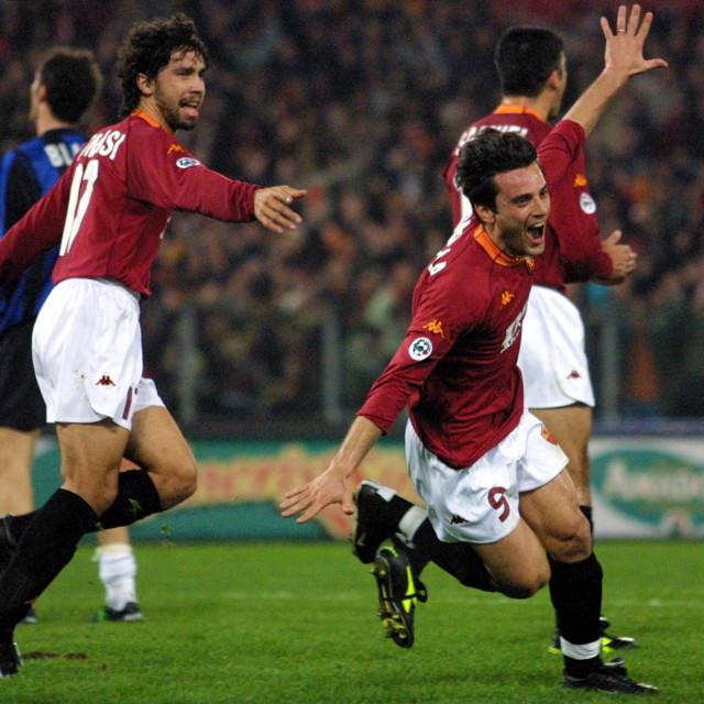 Vinzeno Montella, ‘Mali avion‘ 