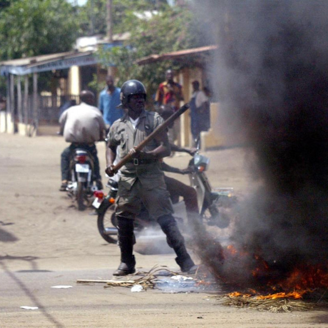 Požar, Benin, ilustracija