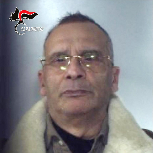 (FILES) This handout photo taken and released by the Italian Carabinieri Press Office on January 16, 2023, shows the last picture of Italy‘s top wanted mafia boss, Matteo Messina Denaro in Palermo, following his arrest on January 16, 2023 in his native Sicily after 30 years on the run. Notorious Sicilian Mafia boss Matteo Messina Denaro, captured in January after three decades on the run, is in a coma in hospital and no longer being fed, reports said on September 23, 2023. The 61-year-old has been suffering from colon cancer for several years, and it was his decision to seek treatment that led to his arrest following a visit to a clinic in the Sicilian capital Palermo. (Photo by Handout/ITALIAN CARABINIERI PRESS OFFICE/AFP)/RESTRICTED TO EDITORIAL USE - MANDATORY CREDIT ”AFP PHOTO/HANDOUT/ITALIAN CARABINIERI PRESS OFFICE ” - NO MARKETING NO ADVERTISING CAMPAIGNS - DISTRIBUTED AS A SERVICE TO CLIENTS