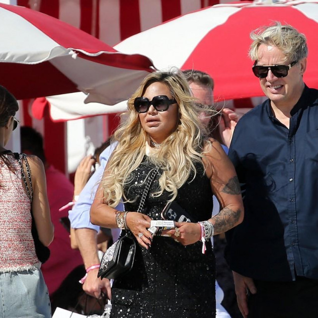 Orianne Cevey s prijateljem frizerom u Miami Beachu