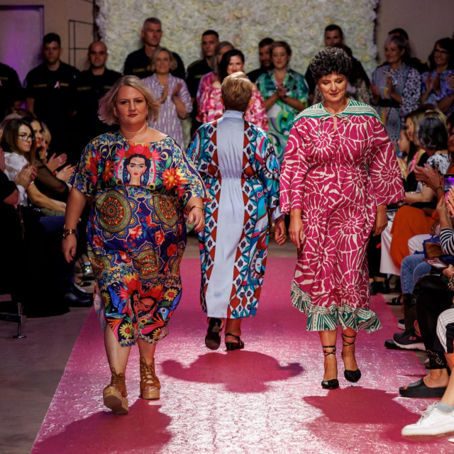 Revija koja slavi život
 