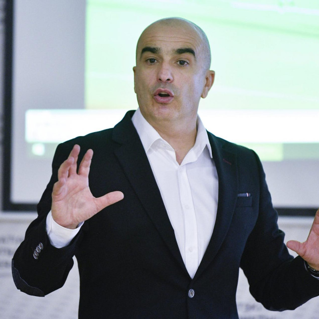 Bruno Marić