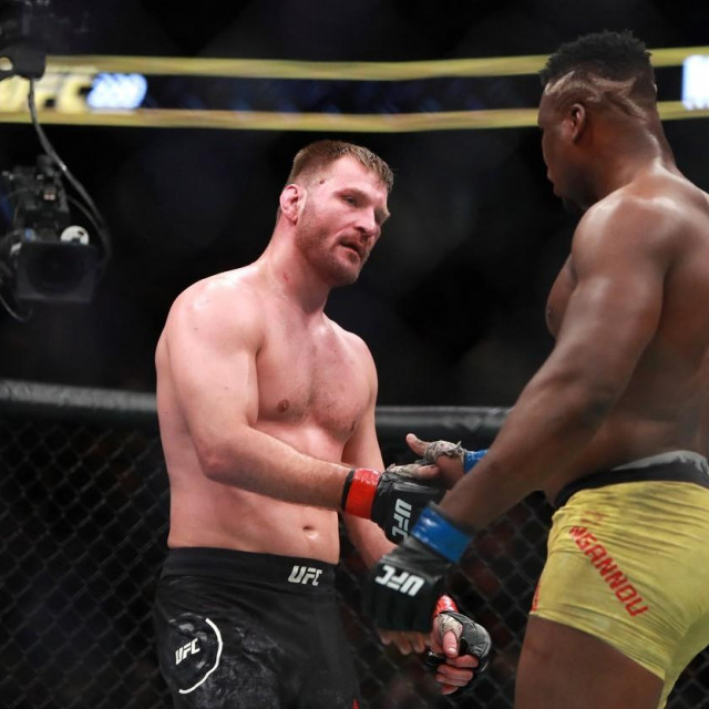 Stipe Miočić (lijevo) i Francis Ngannou (desno)