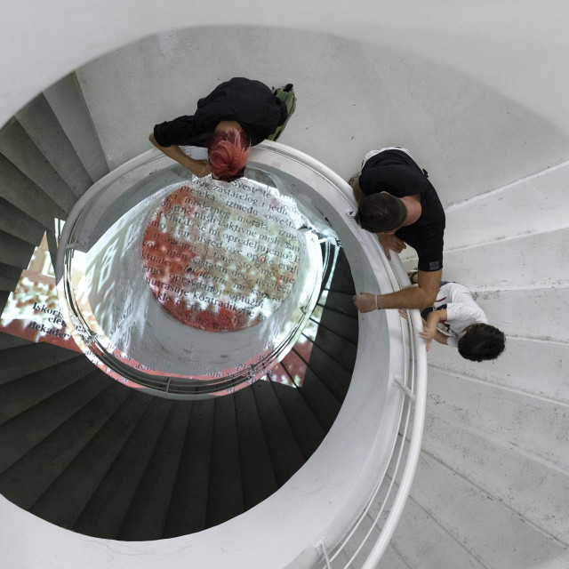 Izložba Petra Grimanija u Domu mladih u Splitu