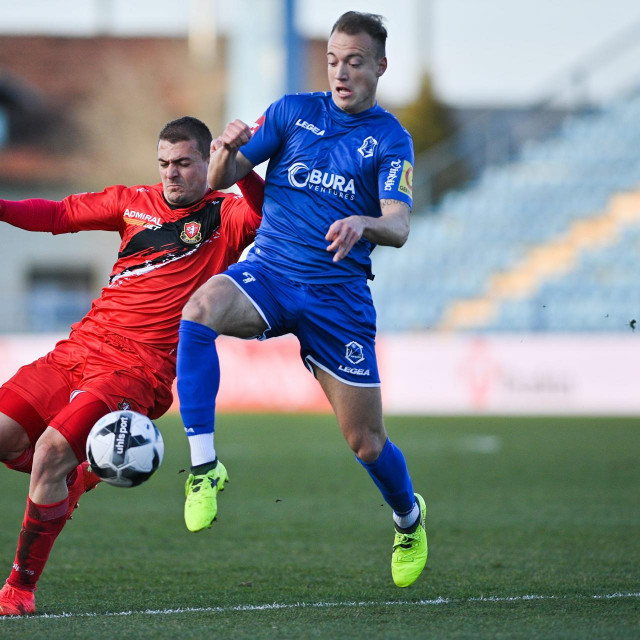 Domagoj Drožđek (desno)