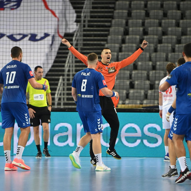 Matej Mandić