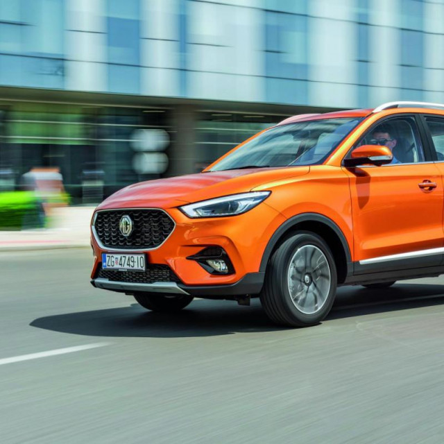 MG ZS