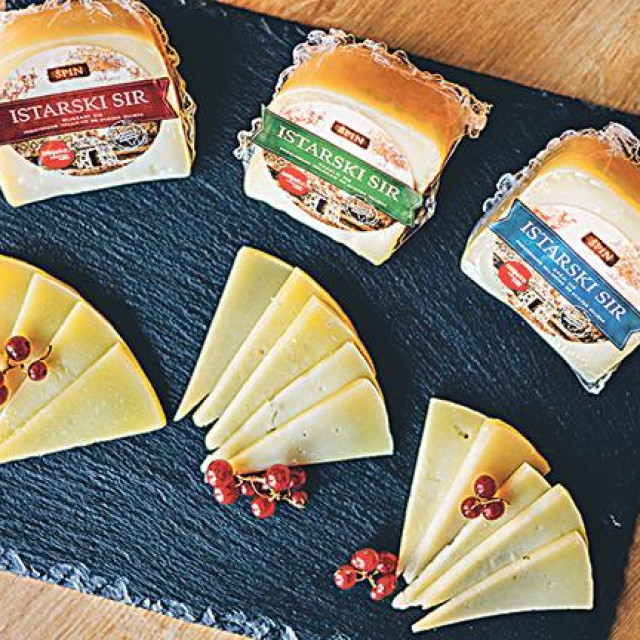 Istarski ovčji sir
