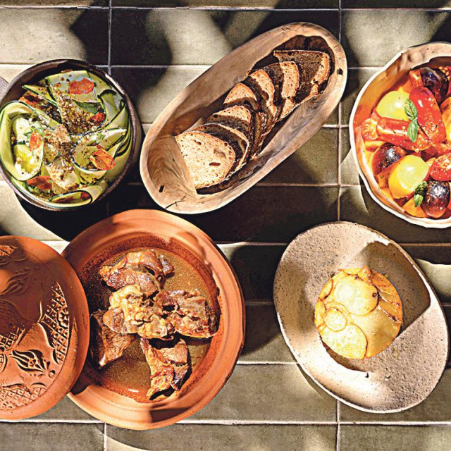 Dio bogate ponude restorana