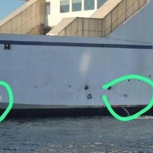 Mjesto udara katamarana u trajekt