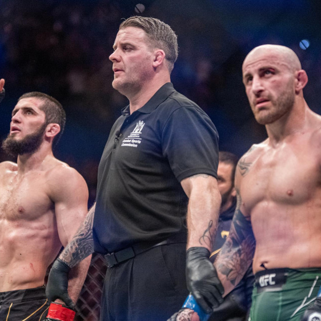Islam Makhachev vs. Alex Volkanovski
