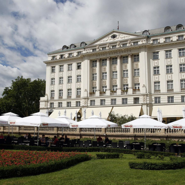 Hotel Esplanade