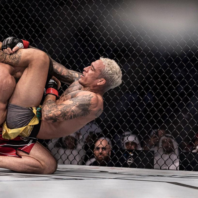 Islam Makhachev i Charles Oliveira
