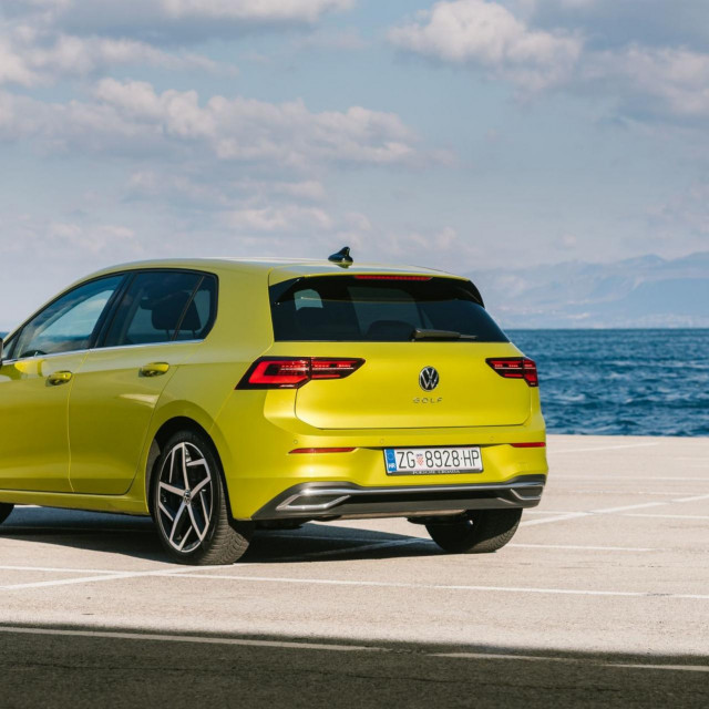 Golf 8