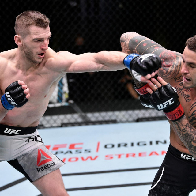 Dan Hooker vs. Dustin Poirier 