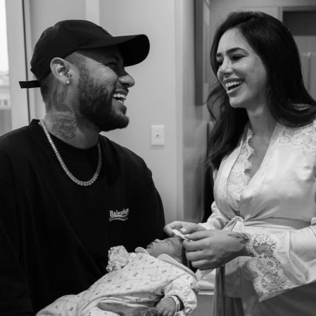 Neymar sa zaručnicom Brunom Biancardi i kćerkicom