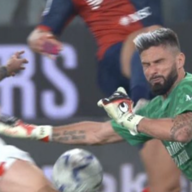 Olivier Giroud kao vratar