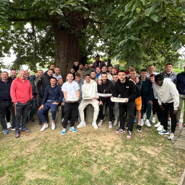 Team building Slavena Belupa u Vladekovoj kleti