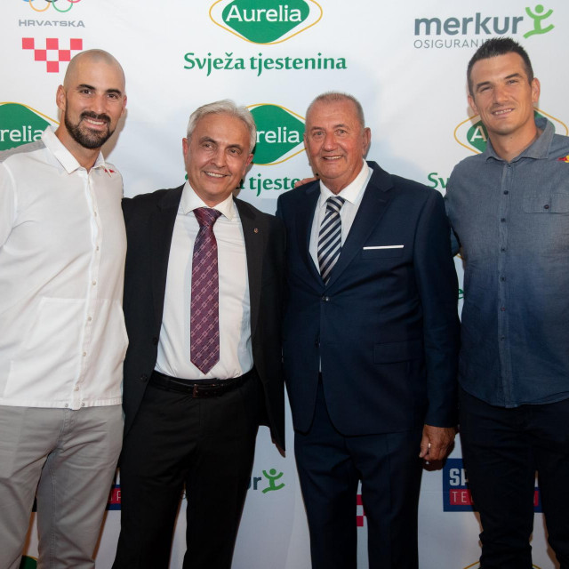 Na fotografiji: Martin i Valent Sinković, Nikola Bralić, Zoran Simunić
 