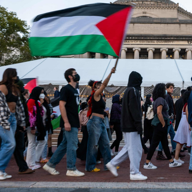 Abrahamski sporazumi imali su dvostruku svrhu: pridobiti arapske zemlje da jednostrano priznaju državu Izrael, a da sam Izrael ne napravi bilo kakve ustupke po pitanju palestinske državnosti, ali i usput izolirati Iran i smanjiti njegov utjecaj u islamskom svijetu