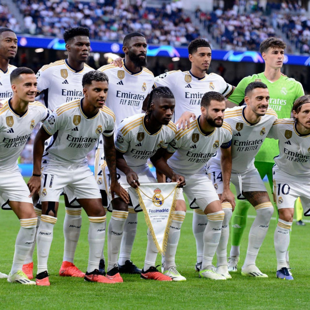 Modrić i Bellingham sa suigračima iz Kraljevskog kluba