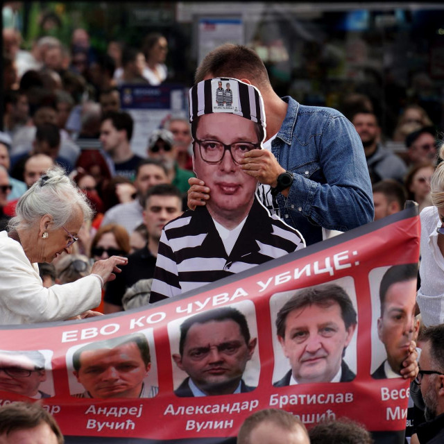 Prosvjed ”Srbija protiv nasilja” (arhivska fotografija)