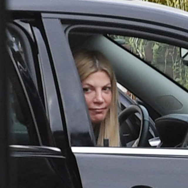  Tori Spelling