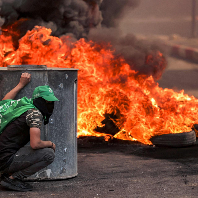 Neredi u Hebronu, Zapadna obala