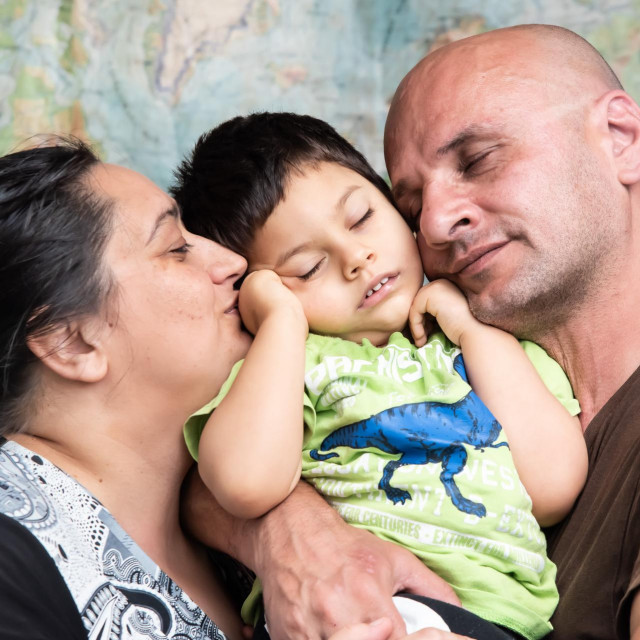 Nismo dobro, ali ne smijemo to niti reći, jer onda smo sumnjivi i prijete nam ukidanjem statusa. A spasilo bi nas dva sata pomoći na dan