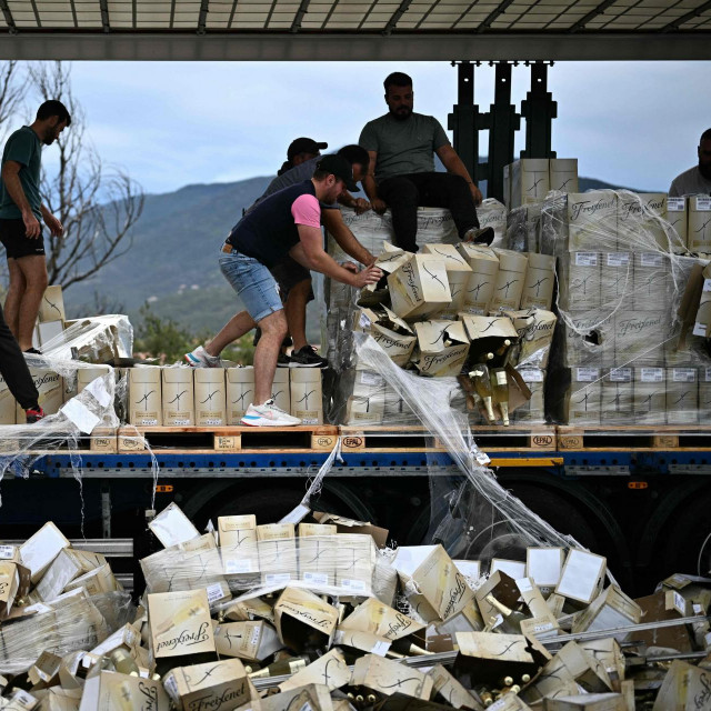 Prosvjed francuskih vinara 